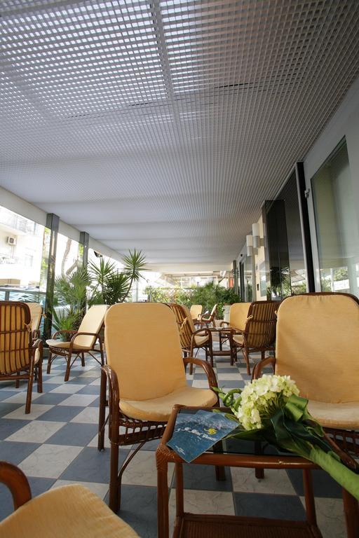 Hotel Venezia リミニ エクステリア 写真